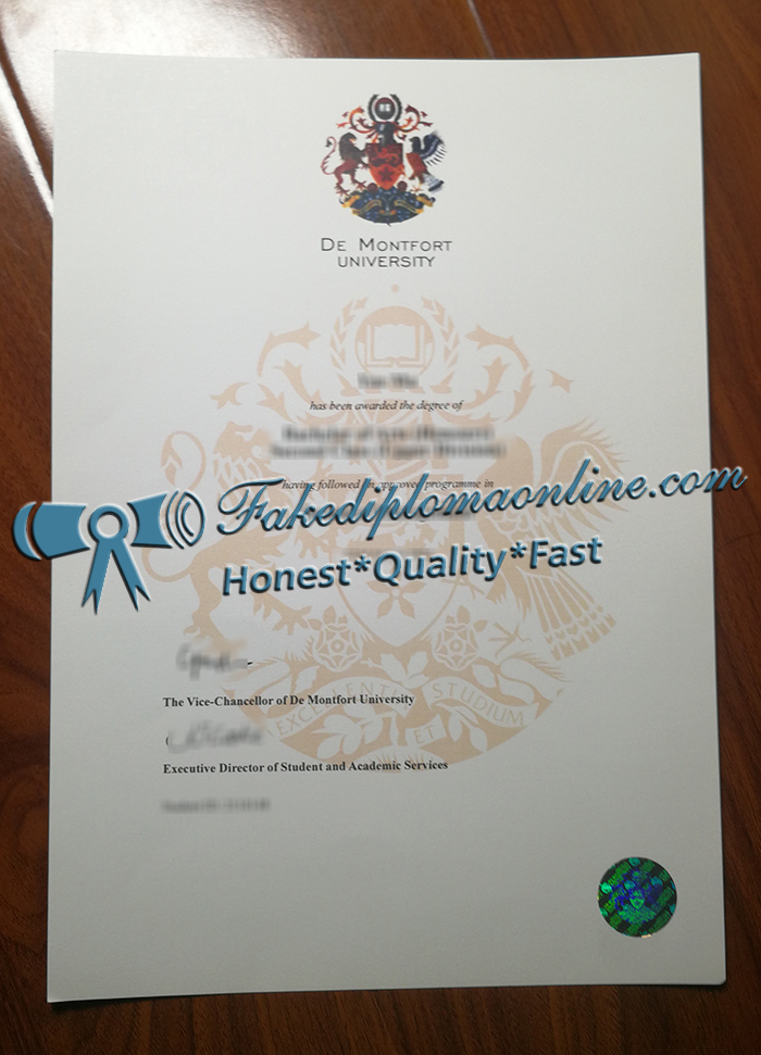  De Montfort University diploma