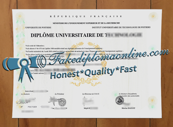 Université de Poitiers diploma