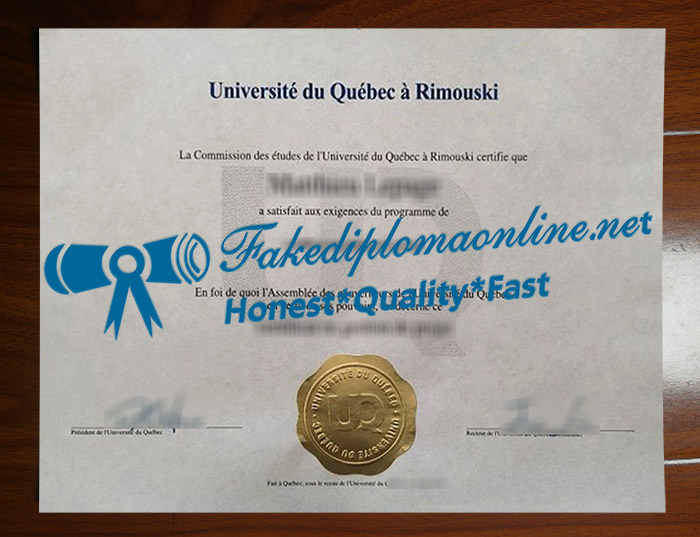 Université du Québec à Rimouski degree