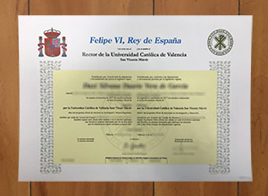 Universidad Católica de Valencia San Vicente Mártir diploma