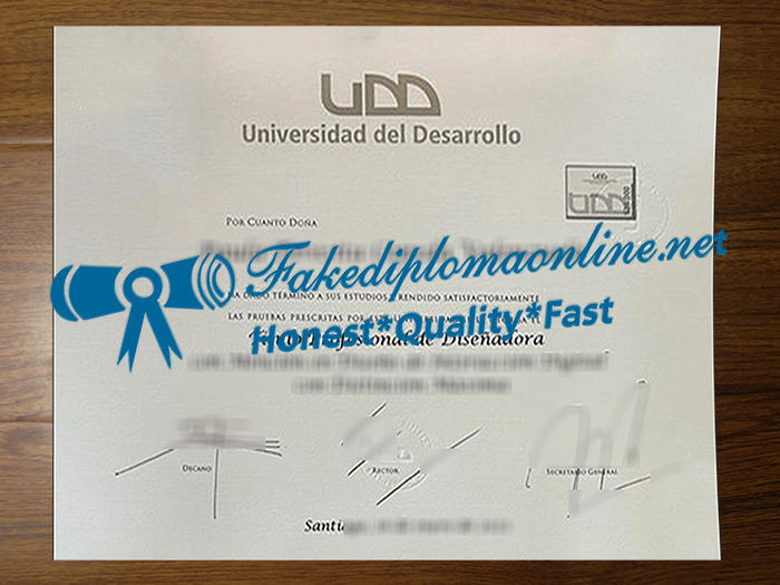 Universidad del Desarrollo diploma